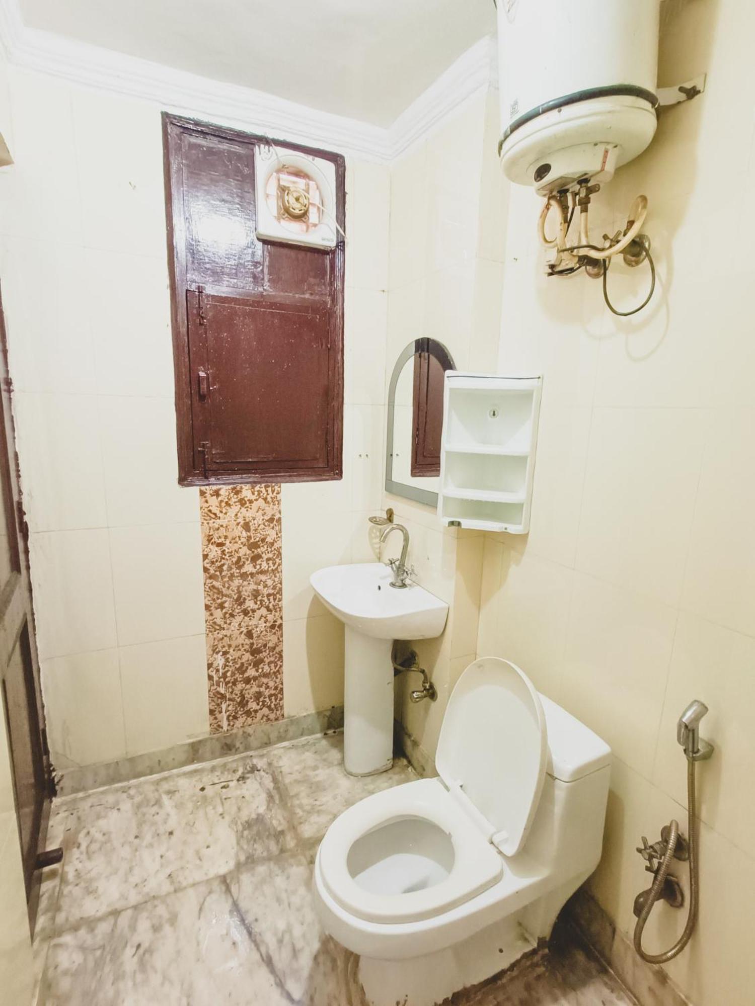 Hotel Bliss Bourn - Lajpat Nagar New Delhi Extérieur photo